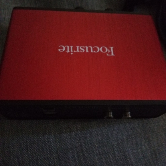 Focusrite - Picture 3 of 4